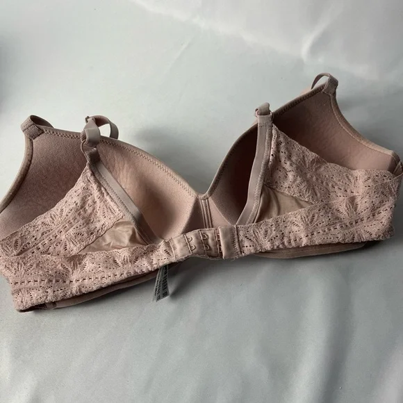 💥3/$13.00💥B.temp’t by Wacoal’s Bra 36B Bundle / Buy 3 items for $13.00 only - Picture 2 of 3